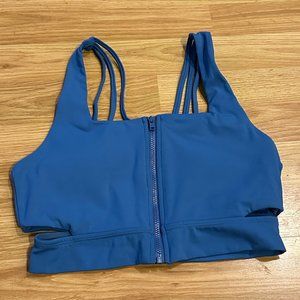 BuffBunny Blizzard Zip Up Sports Bra Small Glacier